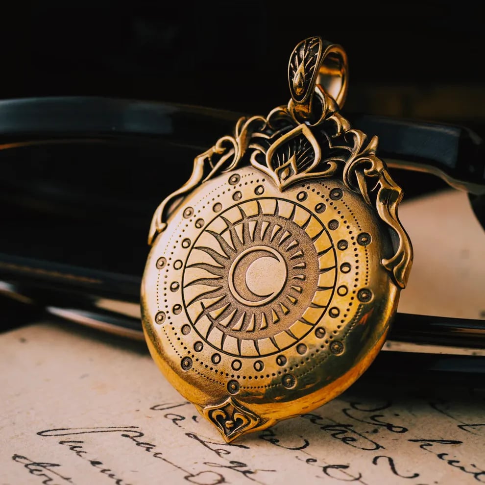 🏆Flash Sale⚡ 50K+ SOLD!👁️‍🗨️Handmade Tarot Vision Pendant: Connect to Cosmic Wisdom Anytime(Cheat Sheet Included)
