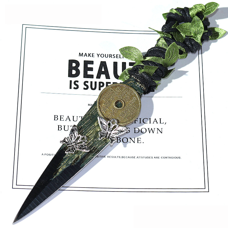 🗡️ Gothic Kunai Throwing Dagger