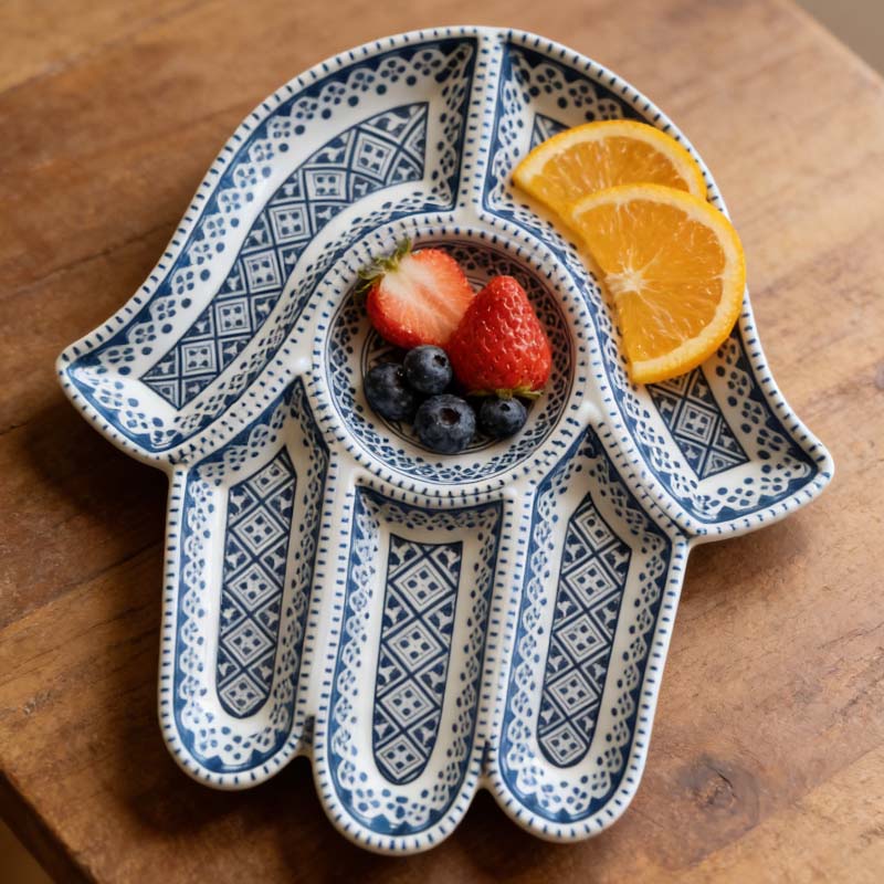 Stylized Dinnerware Set