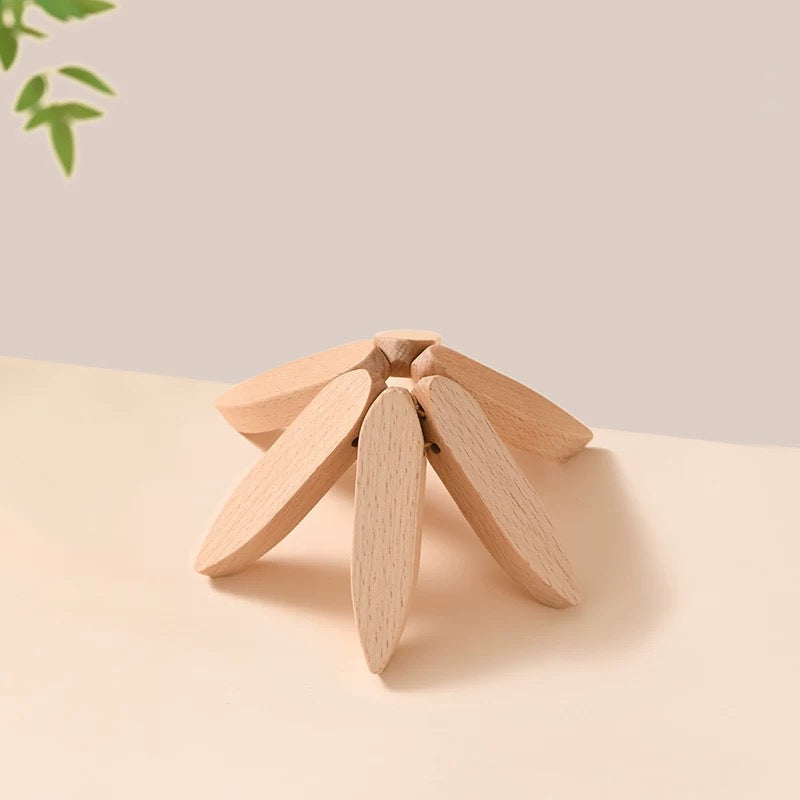 Tree-shaped insulation mat