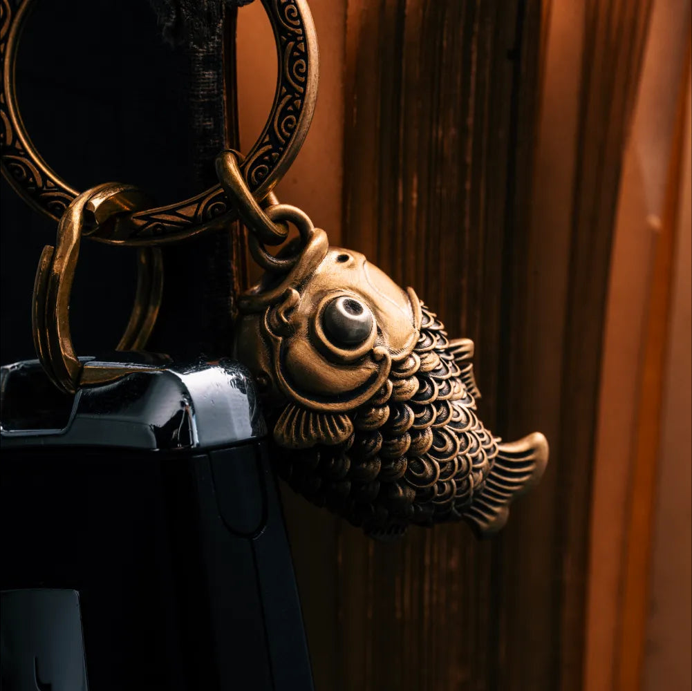 Koi Fidget Pendant With Chain